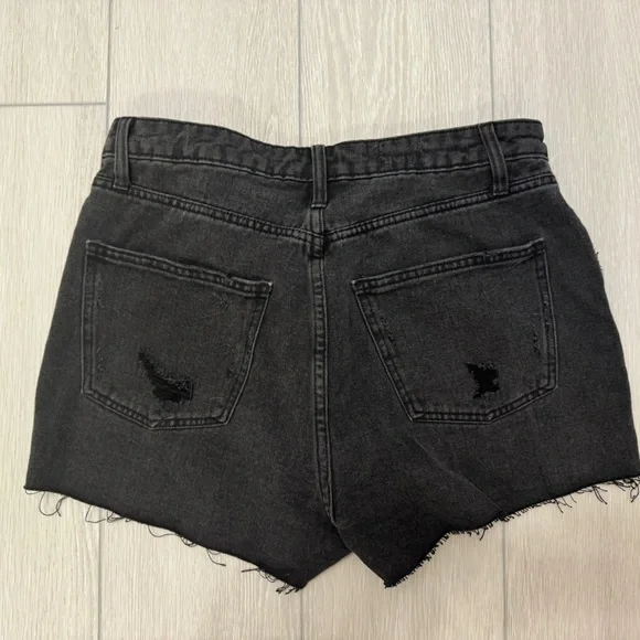 NWOT Wild Fable High Rise Cut Off shorts size 8 - Picture 6 of 7